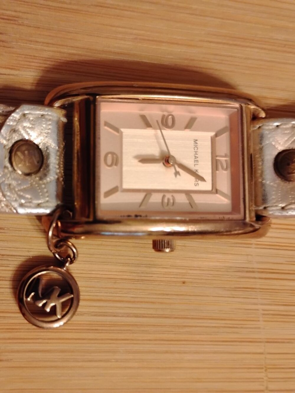 Michael Kors Women"s Watch With MK Charm. - Picture 7 of 7
